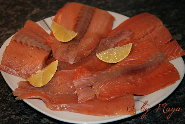 3Somon_salbatic_in_sos_de_vin_cu_marar