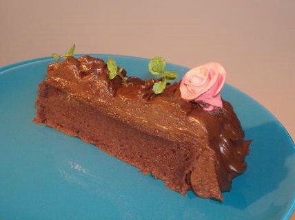 Tort_de_ciocolata_cu_menta2