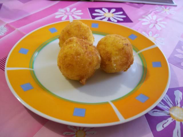 Bilute_de_cartofi_cu_inima_de_mozzarella_11