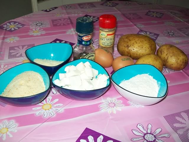 Bilute_de_cartofi_cu_inima_de_mozzarella_3