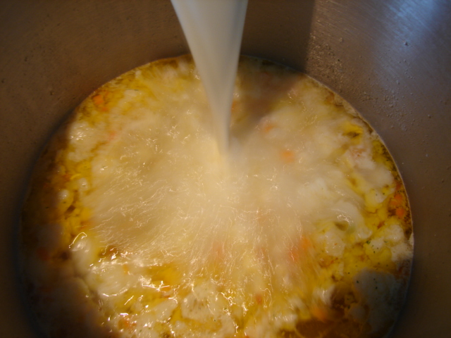 Ciorbita_de_conopida_cu_piept_de_pui_4